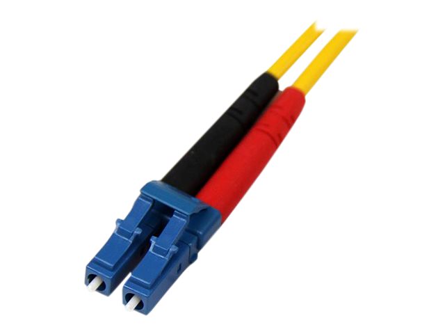 StarTech.com 7m Fiber Optic Cable - Single-Mode Duplex 9/125 - LSZH - LC/LC - OS1 - LC to LC Fiber Patch Cable (SMFIBLCLC7)