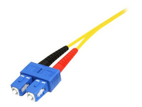 StarTech.com 7m Fiber Optic Cable - Single-Mode Duplex 9/125 - LSZH - LC/SC - OS1 - LC to SC Fiber Patch Cable (SMFIBLCSC7)