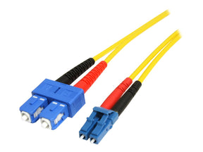 StarTech.com 10m Fiber Optic Cable - Single-Mode Duplex 9/125 - LSZH - LC/SC - OS1 - LC to SC Fiber Patch Cable (SMFIBLCSC10)