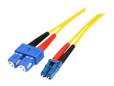 StarTech.com 1m Fiber Optic Cable - Single-Mode Duplex 9/125 - LSZH - LC/SC - OS1 - LC to SC Fiber Patch Cable (SMFIBLCSC1)